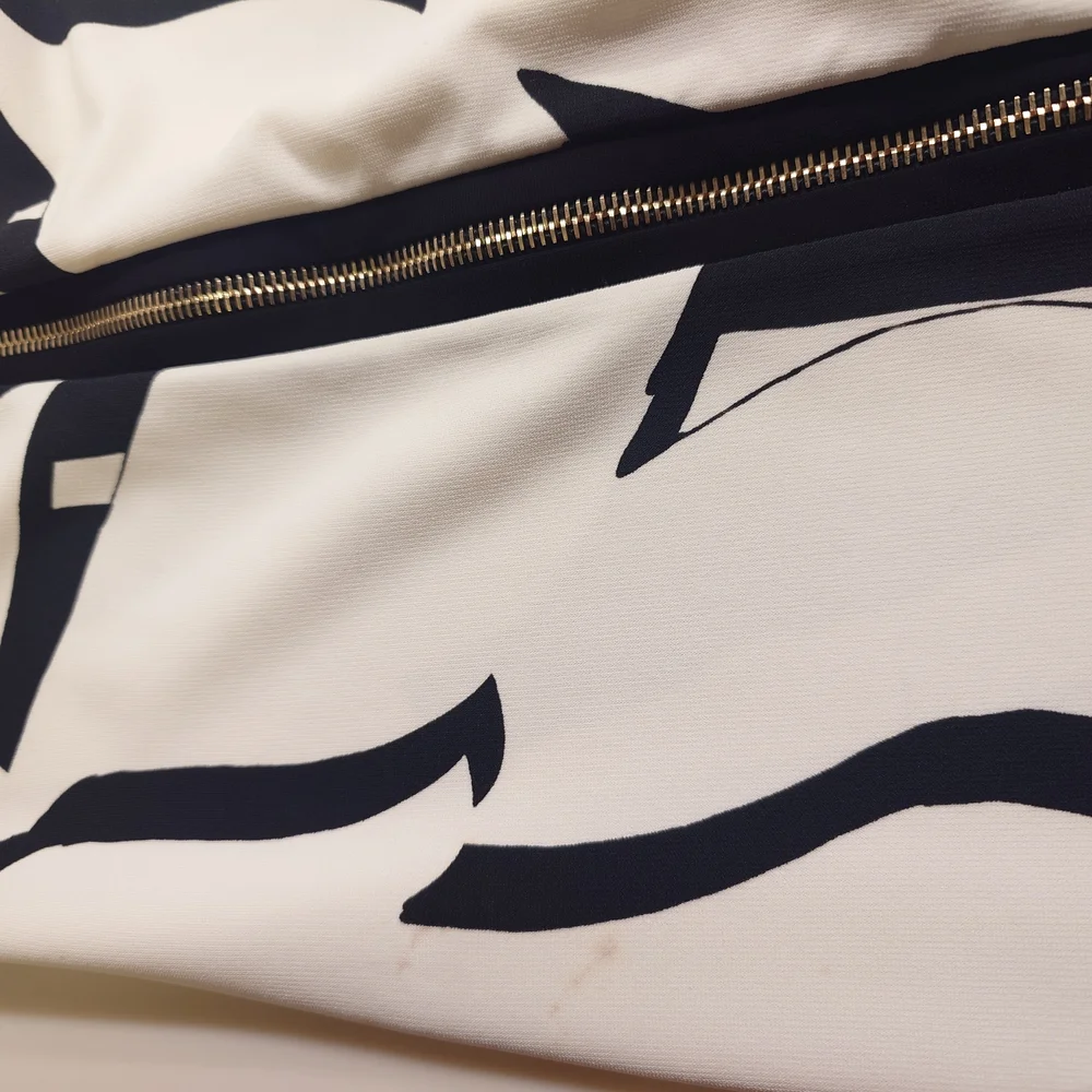 FLAW Zip-up ROBERTO CAVALLI Runway Leaves Print Black White Short Dress Mini 38 - Picture 14 of 16